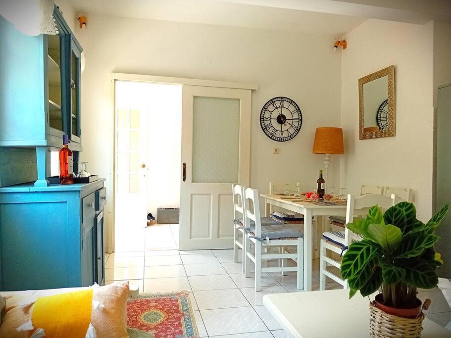 הוילה סקופלוס טאון Duka'S Gardenhouse מראה חיצוני תמונה
